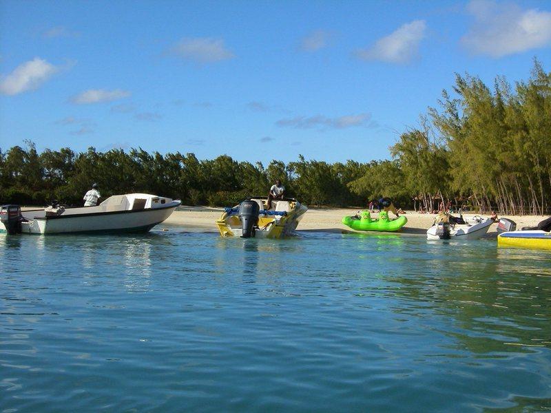 catamaran to ile aux cerfs in Mauritius